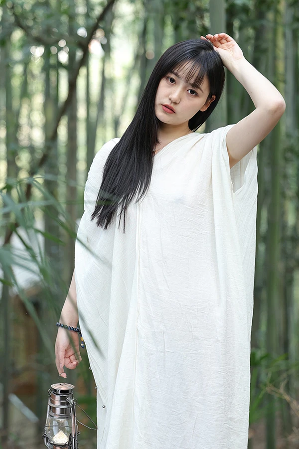 素人美女模特@糖糖 白衣竹林露出无圣光2